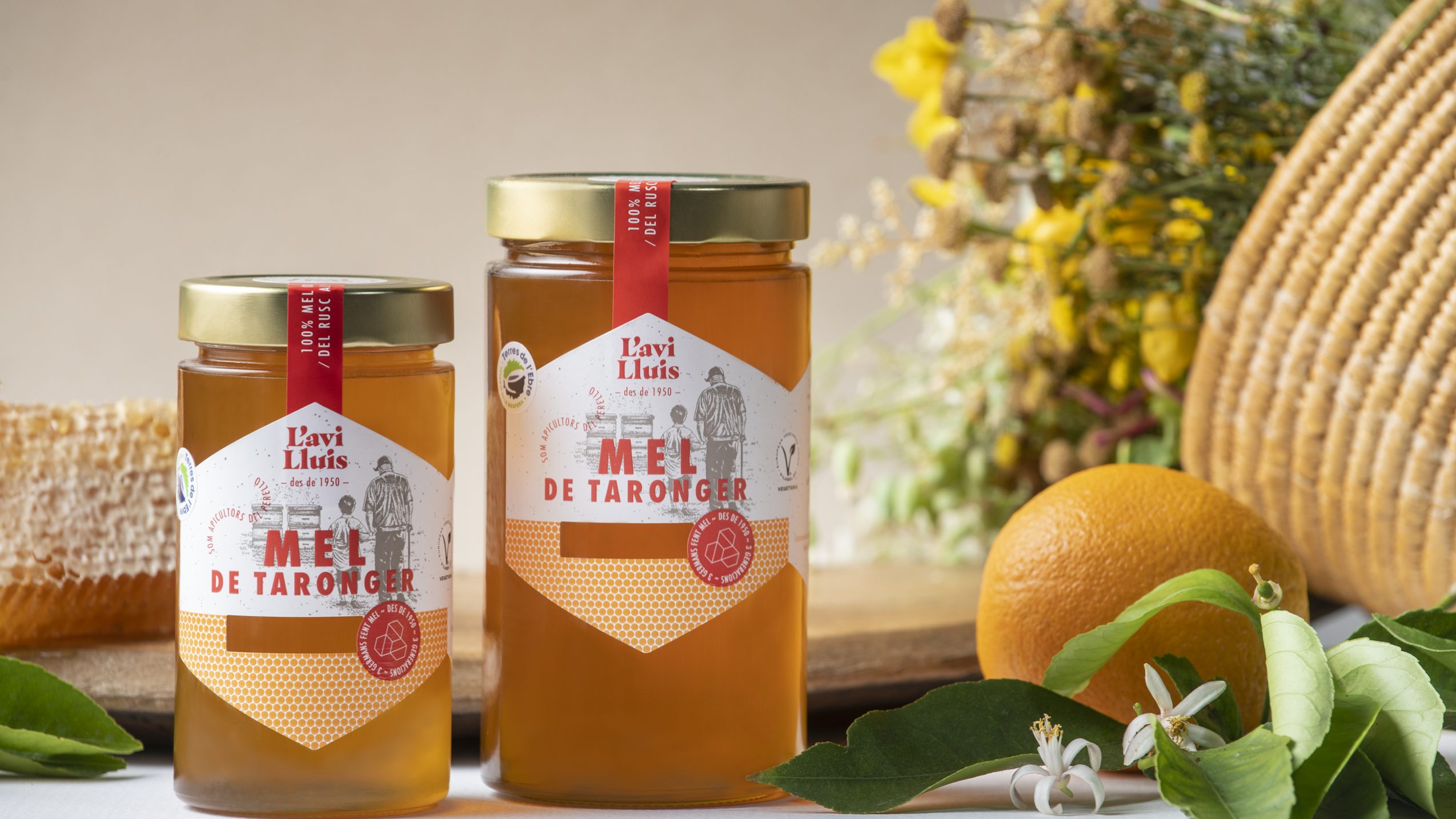 Mites sobre els productes apícoles naturals desmentits, amb mel i altres productes de les nostres abelles.