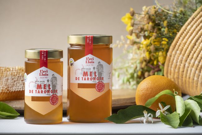 Mites sobre els productes apícoles naturals desmentits, amb mel i altres productes de les nostres abelles.